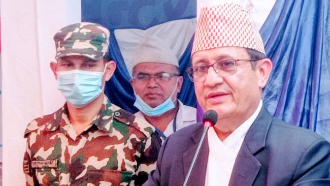 मुख्यमन्त्री आचार्यद्वारा विश्वासको मतको प्रस्ताव पेश, आइतबार मतदान हुने