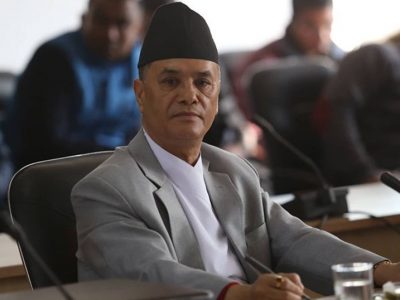 पूर्वप्रधानन्यायाधीश चोलेन्द्रशमशेर जबरा महाराजगन्जस्थित निवासबाटै पक्राउ