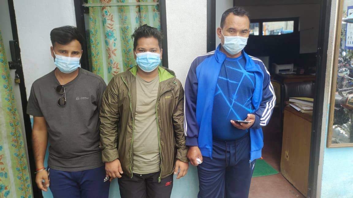 ९ जना बिचौलिया प्रहरीको फन्दामा