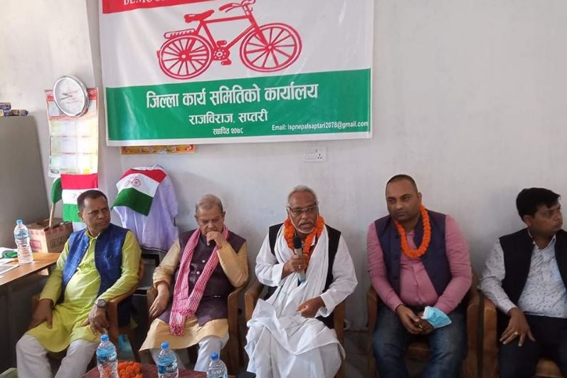 अहिलेको सबै खेल सत्ताकै लागिः महन्थ ठाकुर