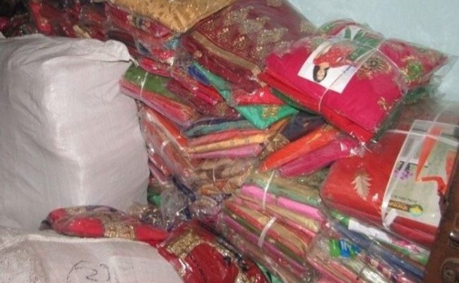 भन्सार छली गरेका तीन लाखभन्दा बढीका कपडा बरामद