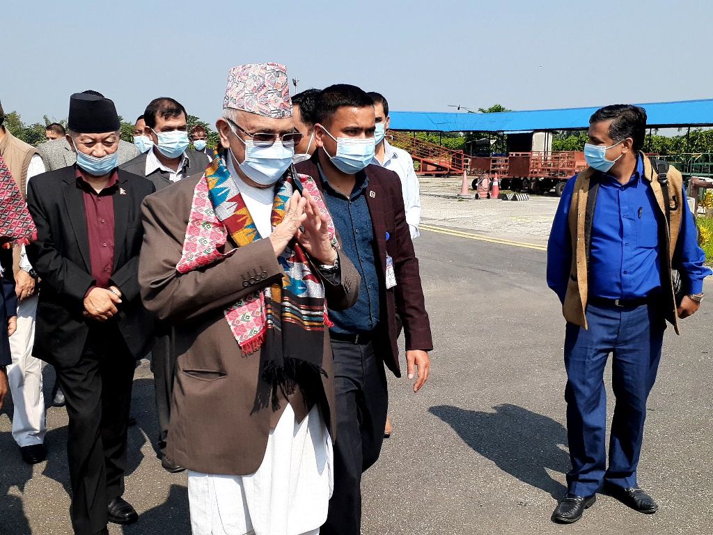 झापाका पाँच क्षेत्र मध्य कहाँ कसको अग्रता ?