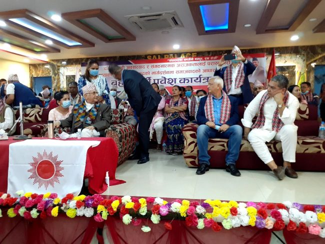 प्रचण्ड र बाबुरामप्रतिको मेरो भ्रम टुट्यो: दुर्गा प्रसाईं