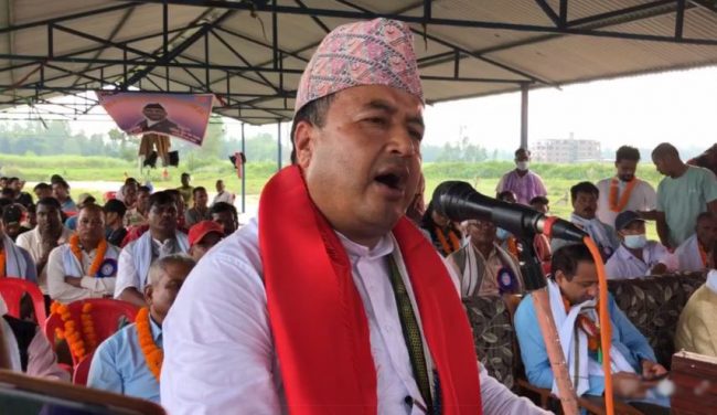 देउवाको सम्बोधन सरकारको लाज छोप्ने अन्तिम हतियारः महेश बस्नेत