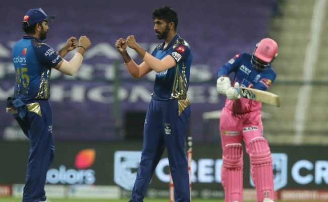 मुम्बईले राजस्थानलाई ८ विकेटले हरायाे, प्लेअफ सम्भावना कायमै