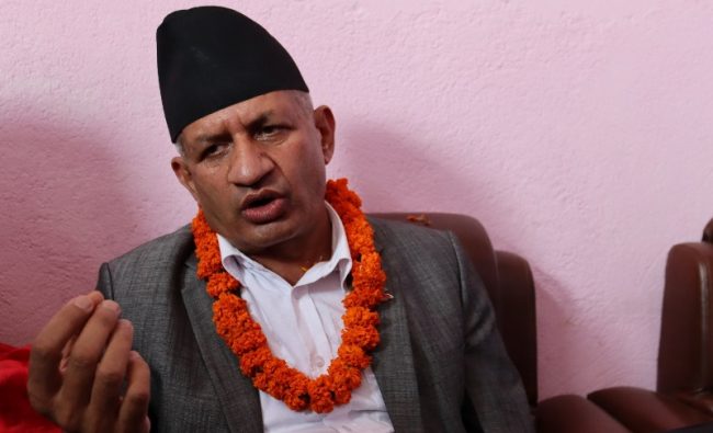 संसद् छाडेर जान एमालेलाई प्रचण्डले बक्सिस दिएका होइनन् : प्रदिप ज्ञवाली