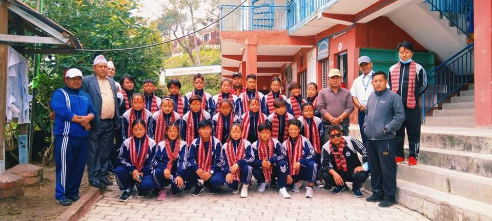 उपमेयर कप महिला लिगका लागि धनकुटाको टोली काठमाण्डौ प्रस्थान