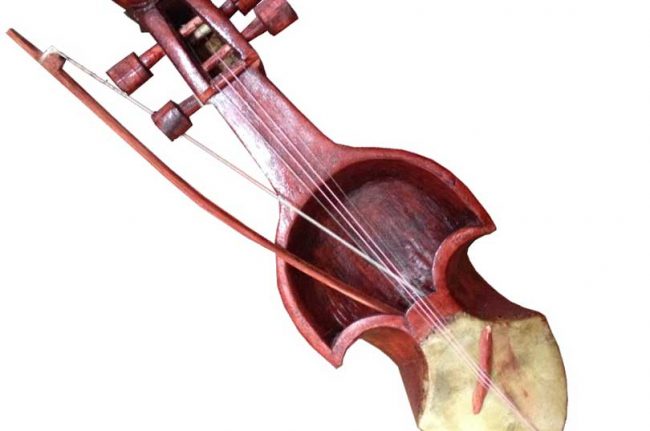 पाल्पामा देखिएन सारङ्गी, सुनिएन मालश्री धुन