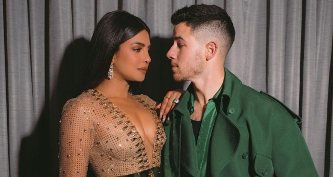 के गर्भवती छिन् प्रियंका ? भनिन् – ‘निक एण्ड आइ आर एक्स्पेक्टिङ’