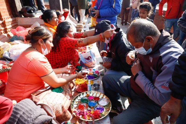 रानी पोखरीमा भाइटीका ! (फोटोफिचर)