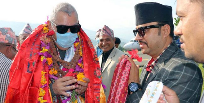 सभापतिमा उठ्ने शशांकको घोषणा, इतर समूहमा फाटो