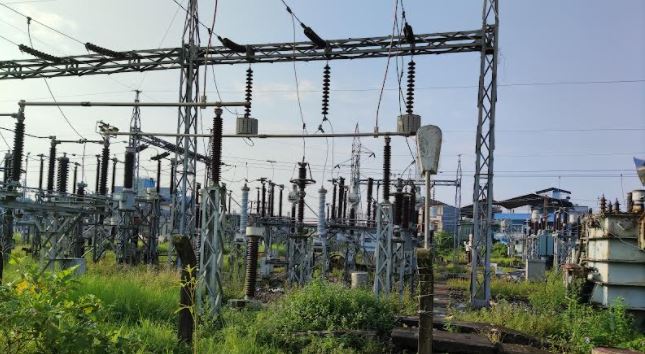 भरतपुर सबस्टेसनमा मर्मत जारी, बत्ती आउन अझै आठ घण्टा लाग्ने