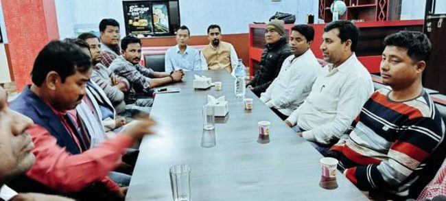 एमाले महाधिवेशनः महोत्तरीमा प्रतिनिधिमा आफुखुसी नाम पठाएको भन्दै असन्तुष्ट