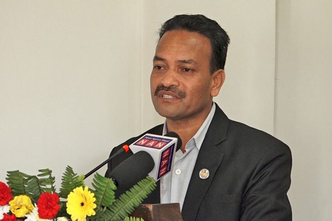 कोभिड–१९ को बहाना नबनाऔँ, युवालाई सहजीकरण गरौँः मन्त्री गहतराज