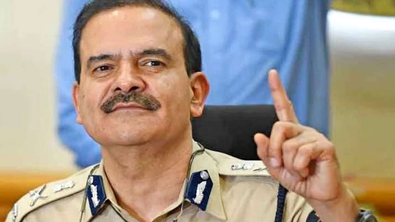मुम्बइका पुलिस प्रमुख भगौडा अपराधी घोषित, ‘वान्टेड’ घोषणा गरेर सम्पत्ति जफत गर्न सकिने