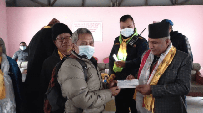 बाढीपहिरो पीडितलाई आर्थिक सहयोग