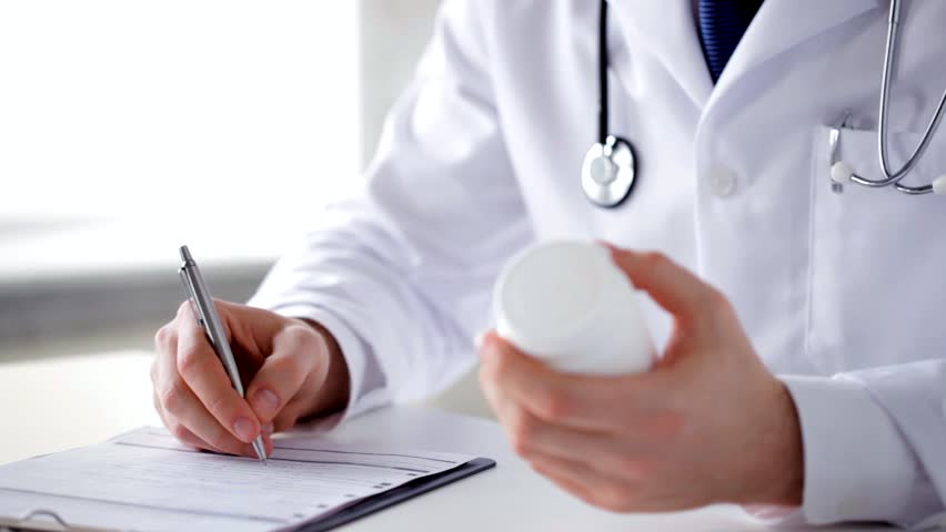 ‘सुत्केरीले सेवा नपाउँदा स्वास्थ्यकर्मीले तलब नपाउने’