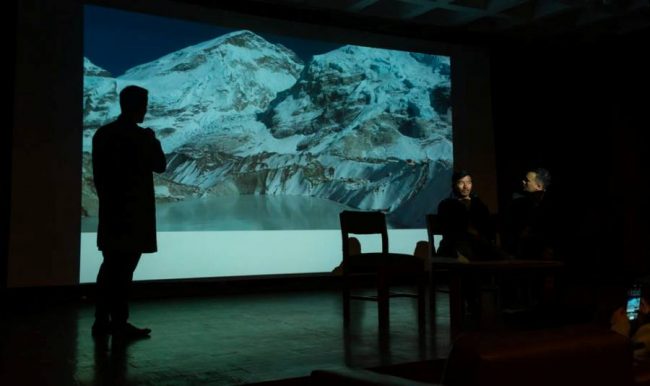 द्रुत गतिमा पग्लिरहेको खुम्बुको फोटोहरु सार्वजनिक