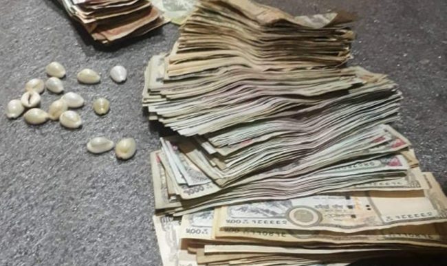 पोखरामा जुवातास खेलिरहेको अवस्थामा आठ जना पक्राउ