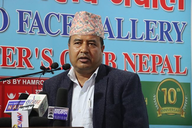 एमाले सचिवमा महेश बस्नेतको उम्मेदवारी घोषणा, ओलीसँग भिड्न लागेका भीम रावललाई ‘ब्याक’ हुन सुझाव