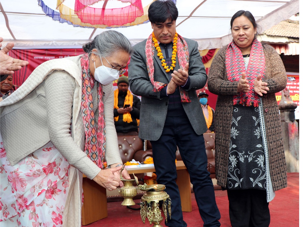 भूमिहीन सुकुम्बासी र लालपूर्जाविहीन स्वबासीको समस्या समाधान गछौँ : मन्त्री श्रेष्ठ