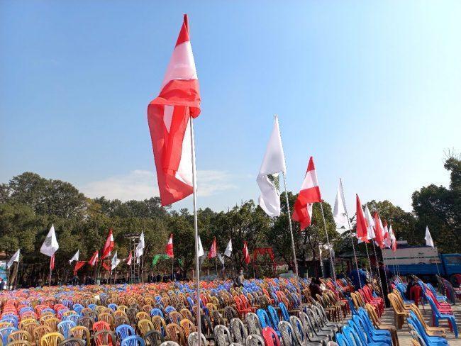 प्रचण्ड र माधवकुमार पुगे कांग्रेस महाधिवेशन स्थल