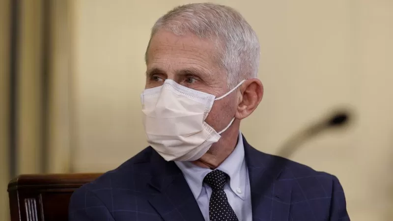 क्रिसमसका बेला हुने यात्राले नयाँ भेरिएन्ट फैलाउने अमेरिकी विज्ञको चेतावनी