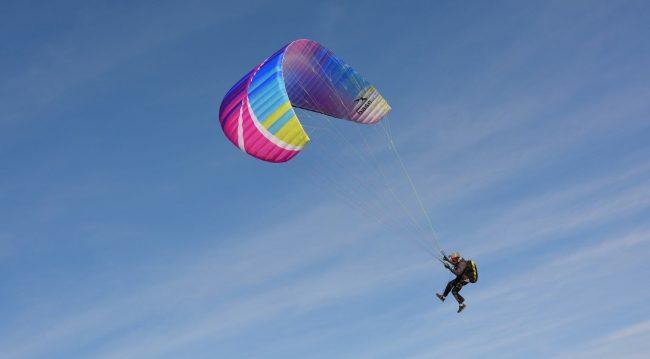 उदयपुरमा प्याराग्लाइडिङको व्यावसायिक उडान सुरु हुने