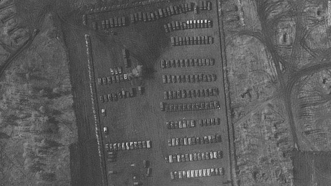 युक्रेनको सीमामा १ लाख ७५ हजार रुसी सेना, अमेरिकाले पनि सेना पठाउने घोषणा गर्‍यो