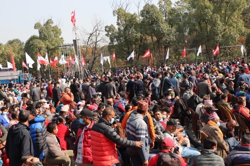 देउवा नबोल्दै अतिथिहरू मञ्चबाट बाहिरिए