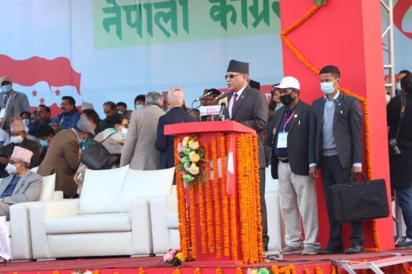 प्रचण्डले भने- नेपालमा एकले अर्कोलाई प्रधानमन्त्री बनाउने अनौठो चलन छ