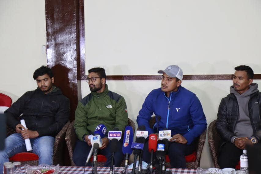 ‘क्रिकेट खेलमा भविष्य खोजिरहेका खेलाडीहरुले ब्याट र बल छाड्नुपर्ने दुर्भाग्यपूर्ण अवस्था नबनोस्’