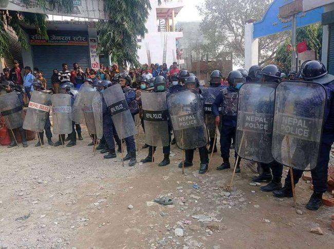 बयलवासमा पाँच दिनदेखि निषेधाज्ञा, जनजीवन प्रभावित