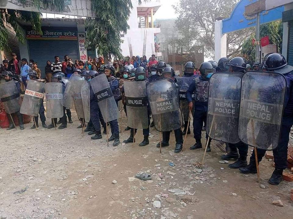 बयलवासमा पाँच दिनदेखि निषेधाज्ञा, जनजीवन प्रभावित