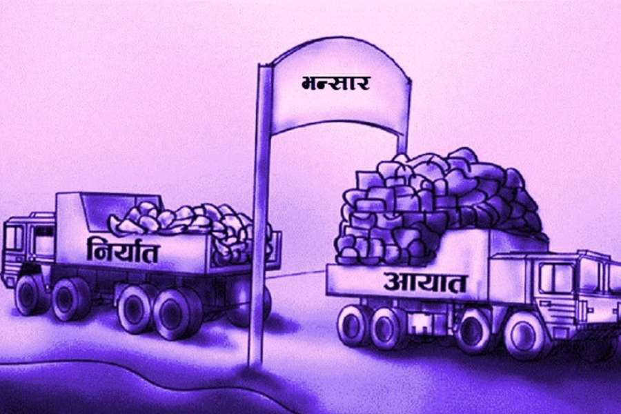 नेपालले निर्यात गर्ने मुख्य वस्तु अरु देशको उत्पादन, निर्यात बराबरकै कच्चा पदार्थ आयात