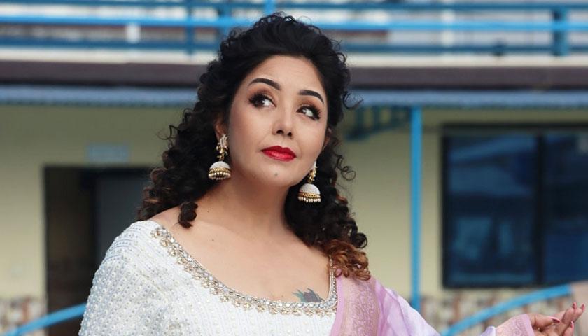 कक्षा १२ उत्तीर्ण भइन् करिश्मा मानन्धर, ग्रामीण विकास पढ्ने रहर