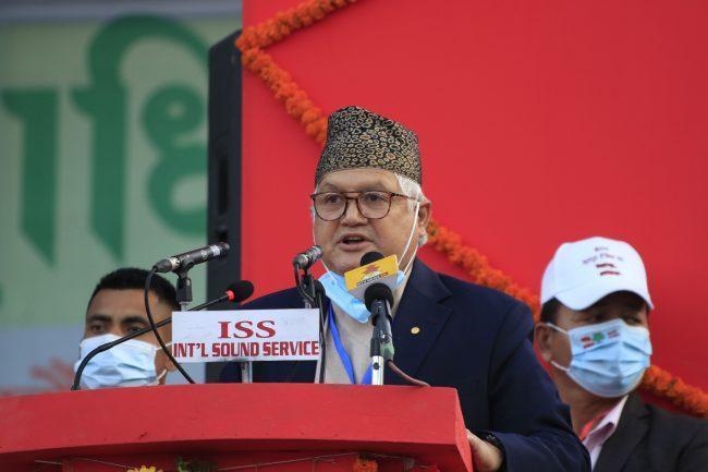 कांग्रेसको चारतारे झण्डामुनी बसेर समाजवाद खोज्न म कांग्रेस भएको हुँः थापा