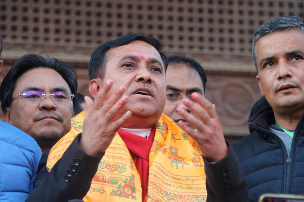 विगतलाई हेक्का राखेर नयाँ राष्ट्रपतिले काम गर्नुपर्छ : विश्वप्रकाश शर्मा