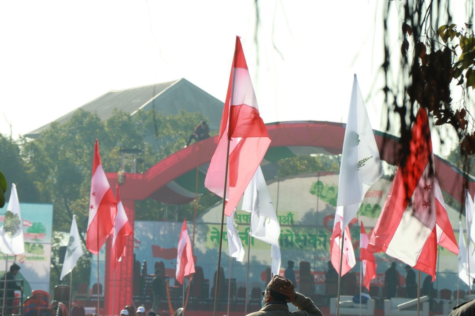 गठबन्धनले कांग्रेसमा कलहः देशैभर राजीनामाको लहरदेखि तालाबन्दीसम्म