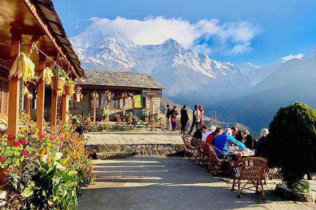 पोखरामा आन्तरिक पर्यटकको चहलपहल