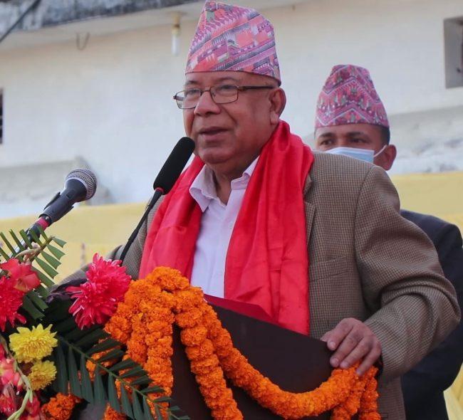एमालेमा बसेका दश भाइको हरिबिजोग भयोः माधव नेपाल