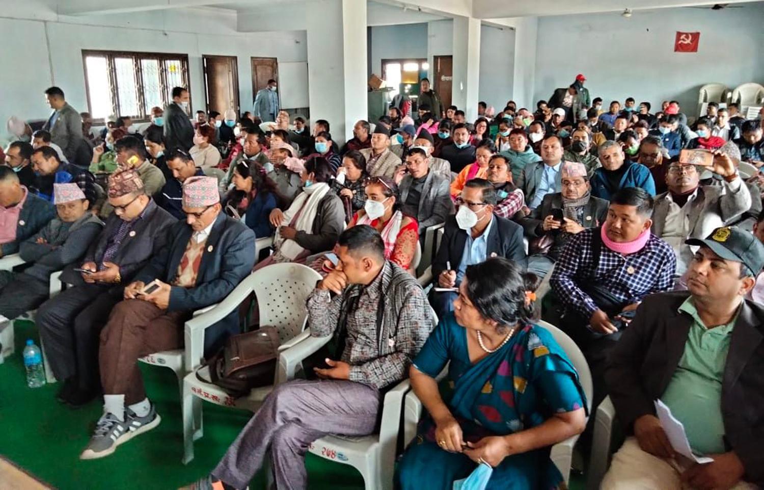 एक हप्तामा पनि टुगिएन माओवादीको प्रदेश १ अधिवेशन