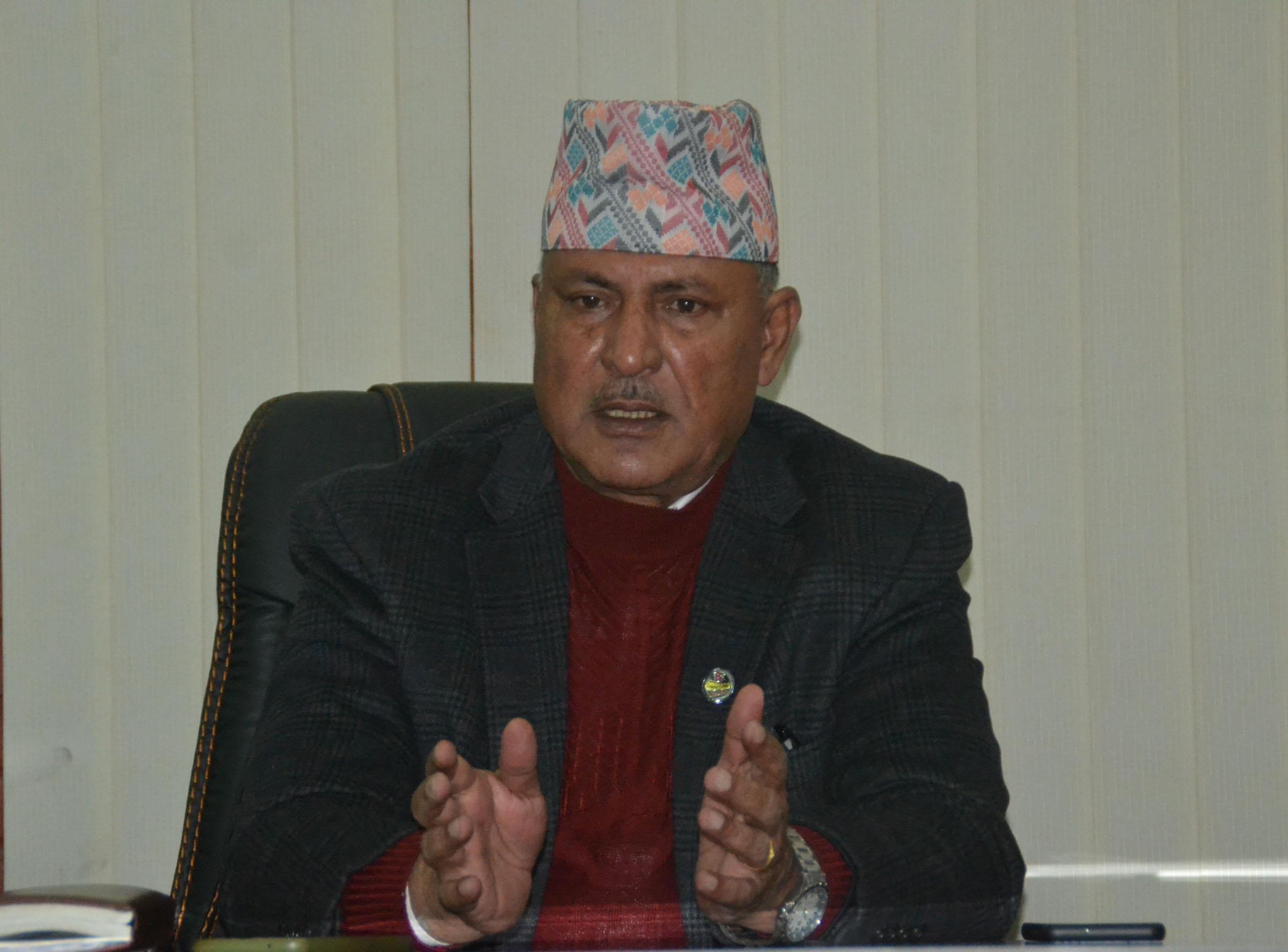 उपचार गर्न नपाई अकालमा ज्यान गुमाउनुपर्ने अवस्था अब हुन्नः स्वास्थ्यमन्त्री खतिवडा