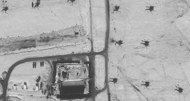 रुसले युक्रेनको सीमामा सशस्त्र उपकरण र सेनाको फिल्ड तैनाथ गर्‍याे: अमेरिकी कम्पनी