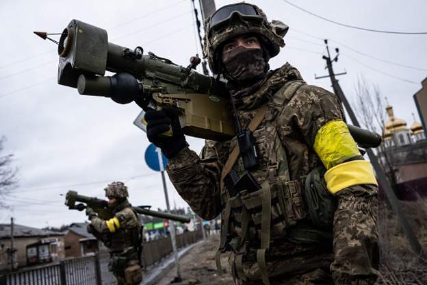 युक्रेनको राजधानी किभमा रूसले पूर्ण क्षमतामा आक्रमण गर्दै