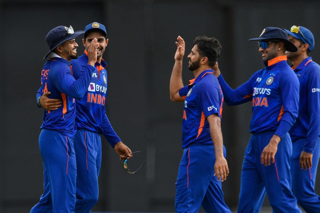 वेस्ट इन्डिजविरुद्ध भारत तीन रनले विजयी