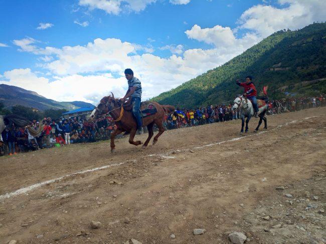 जुम्लाको पुरानो संस्कृति: घोडादौड प्रतियोगिता