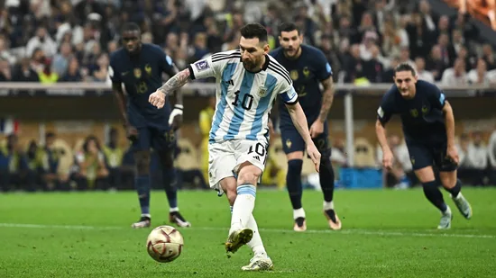 विश्वकप फाइनलः पहिलो हाफमा अर्जेन्टिनाको अग्रता