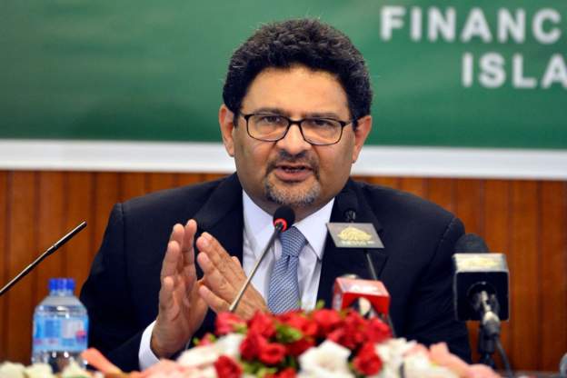 पाकिस्तान विदेशी ऋण तिर्न नसक्ने घोषणा गर्ने बाटोमा छ : पूर्व अर्थमन्त्री मिफ्ताह इस्माइल