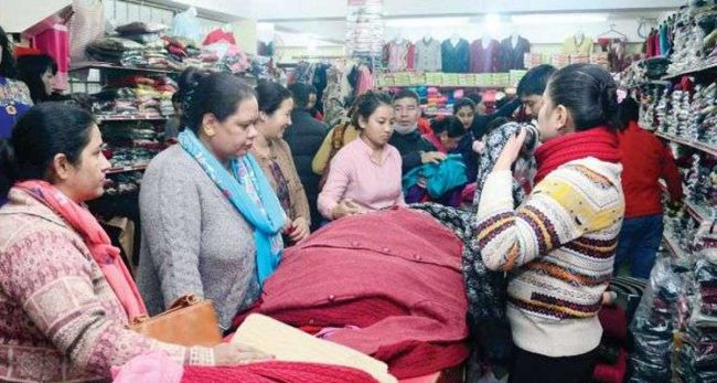 चर्को ब्याजदरले व्यवसाय मारमा परेको छ : कपडा व्यापारी